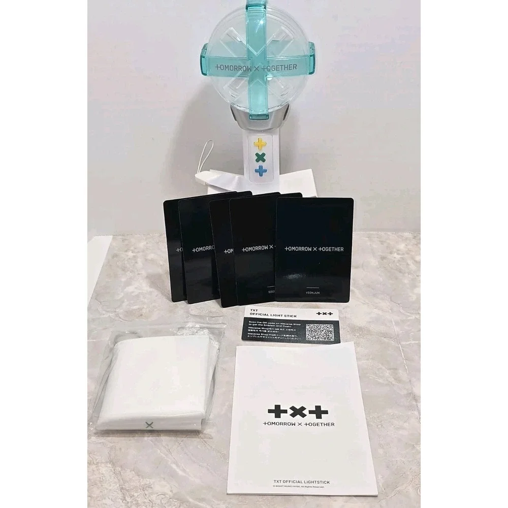 TXT Tomorrow X Together Official Light Stick Open Box 💙 K-Pop MOA‎ HYBE